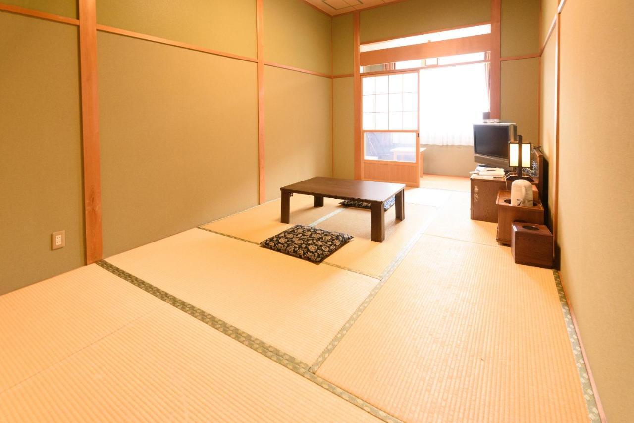 Business Hotel Kawakami Kumano Exterior photo